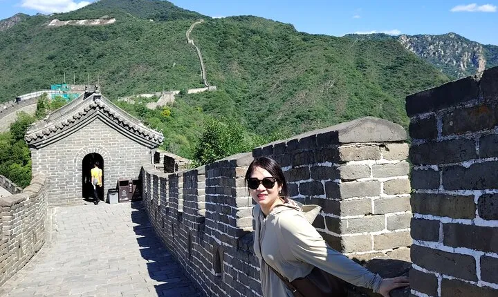 Daily Departure: Mutianyu Great Wall Bus Tour (Max. 8 Hours)
