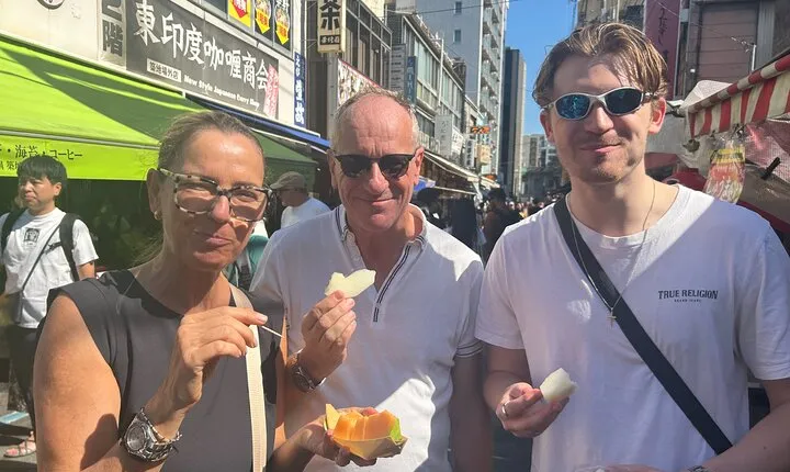 Tokyo Tsukiji Fish Market Food Tour: 15 Stops Purely Local Gems