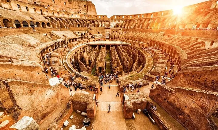 Private Colosseum and Ancient Rome Guided Tour