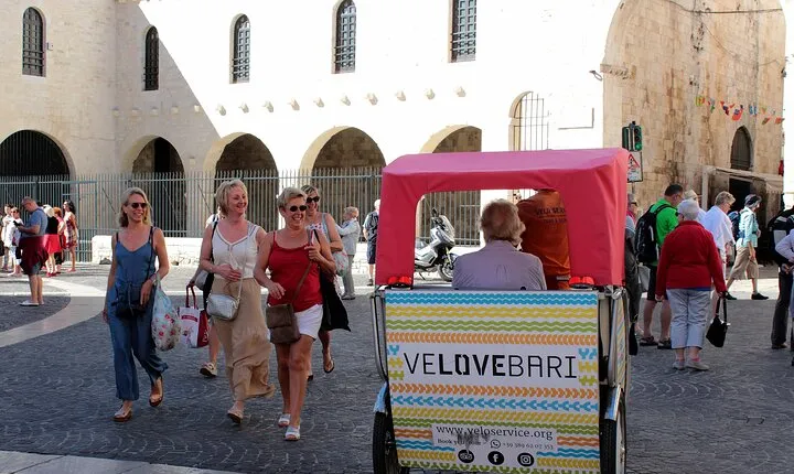 Bari Street Food Tour by Rickshaw