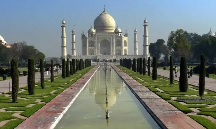 Agra Historical City Tour By Car