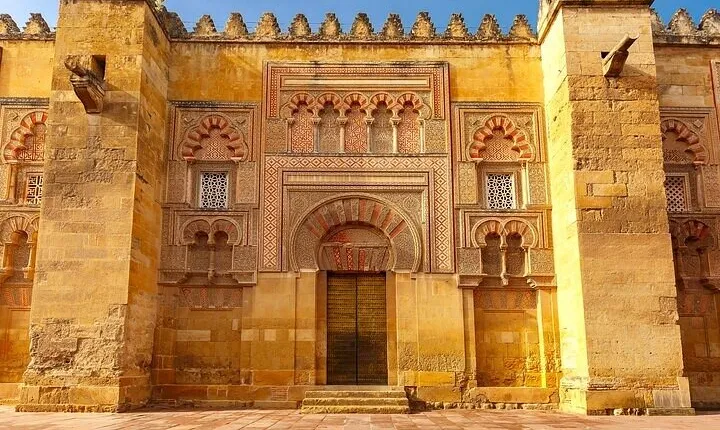 Private Mosque-Cathedral Tour in Cordoba