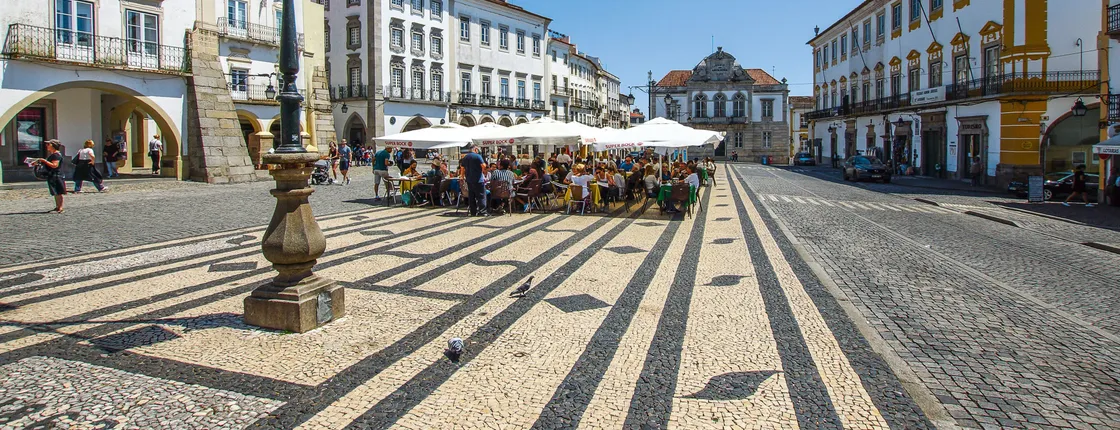 Private Evora Tour from Algarve