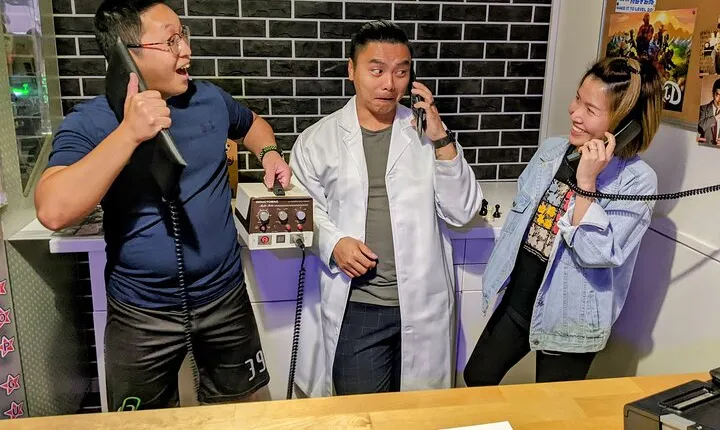 Adelaide Mystery Room Experience - The Collector