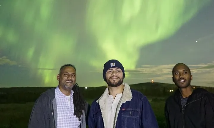 Chasing Northern Lights (Aurora Borealis) Tour with PHOTOGRAPHY