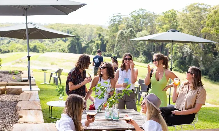 Sunshine Coast and Noosa Gin Distillery Private Tour Inc. Lunch