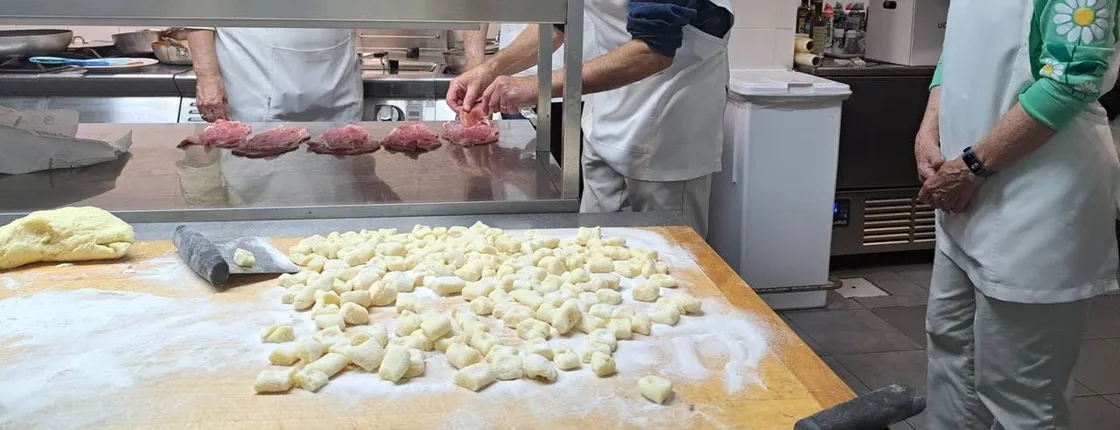 Market tour and cooking class in Civitavecchia