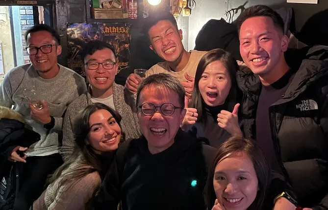 Local Bar & Izakaya Crawl in Kobe