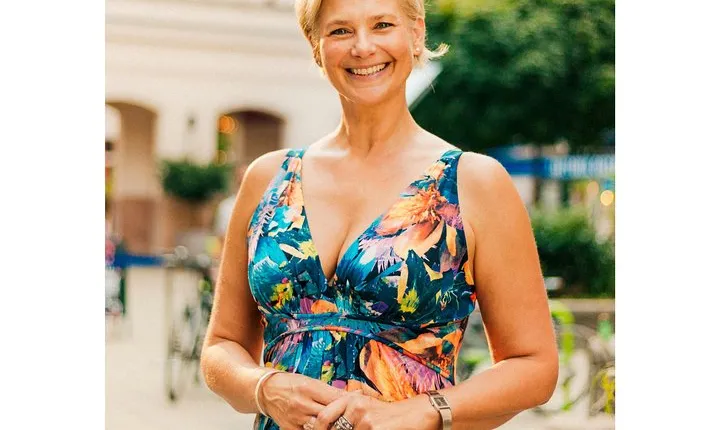 Budapest Food Tasting Tour with Nelli & her local guides