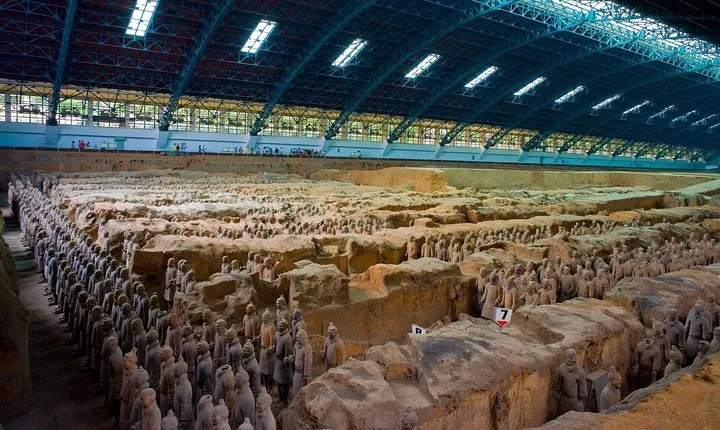Xi'an Day Trip to see Terracotta Army, Tomb of Emperor Jingdi
