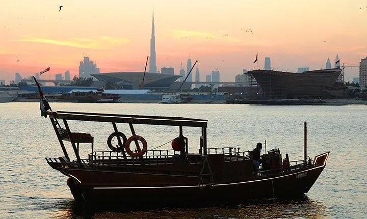Sun Set Abra (wooden boat) Ride with Emirati High Tea