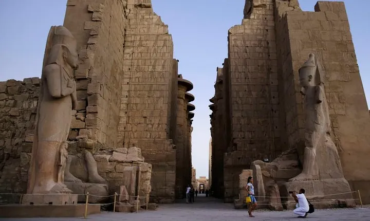 (Package Private Guided Full Day Tour to Luxor from Cairo)