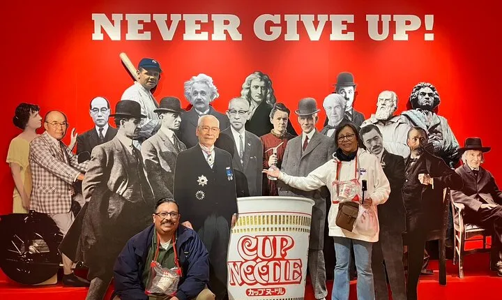 Yokohama: Eat up guided tour