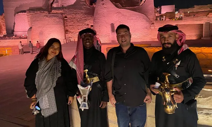 VIP Riyadh private Tour with Saudi Cuisine Meal and Hotel Pickup