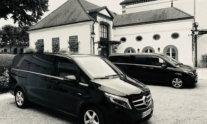 Private airport shuttle to/from Champagne (group price)