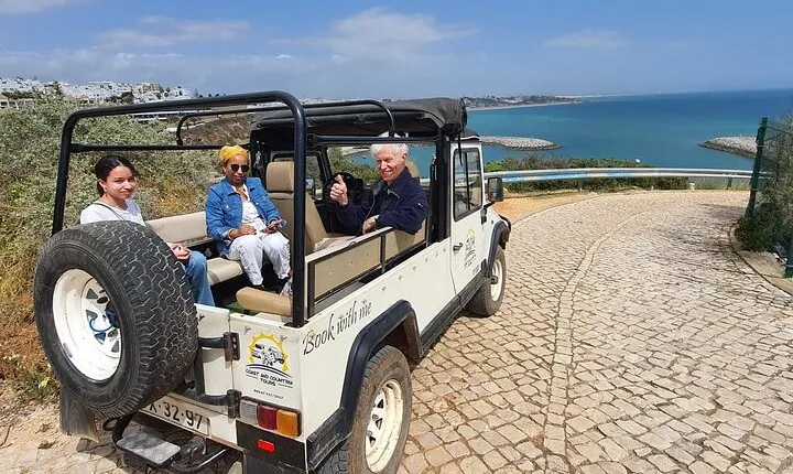 Jeep Tour of the City and Coast of Albufeira