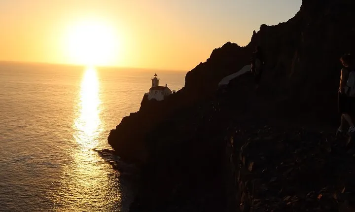 Sunset Hike to Lighthouse, Dona Amélia, São Vicente, 2h
