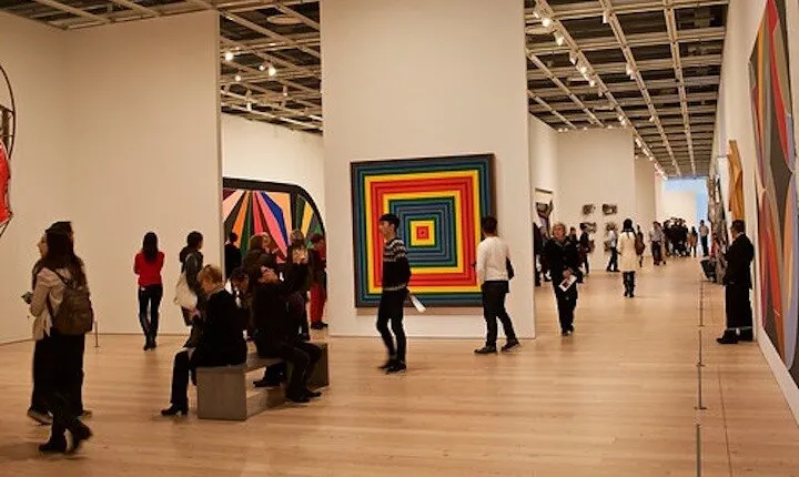 Whitney Museum of American Art and Manhattan Walking Tour