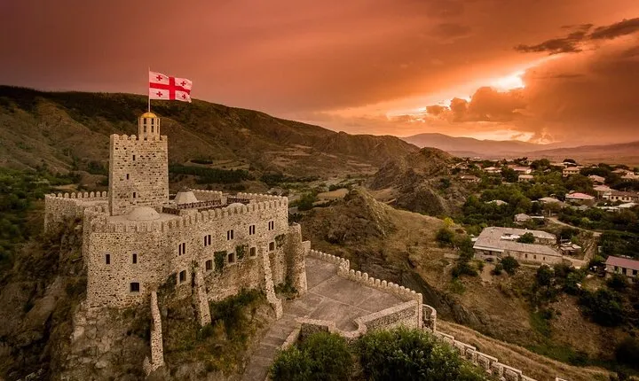 Vardzia. Lake Paravani, Khertvisi & Lomisa castle, Rabati