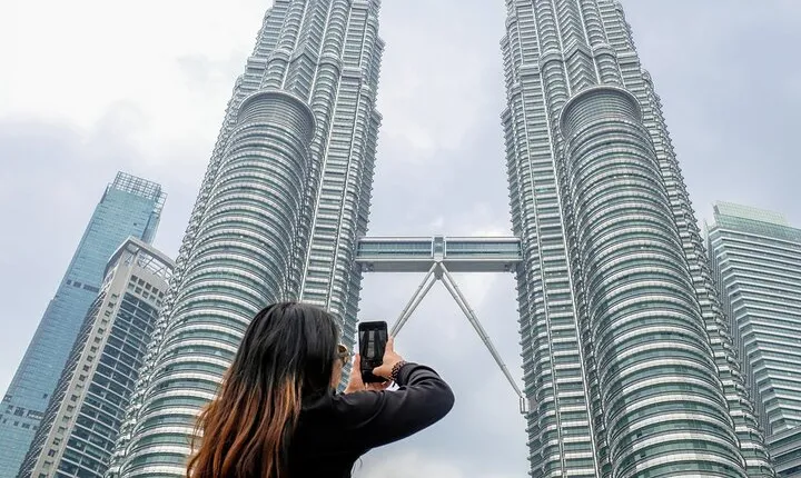 Private Half-Day City Highlights Tour of Kuala Lumpur