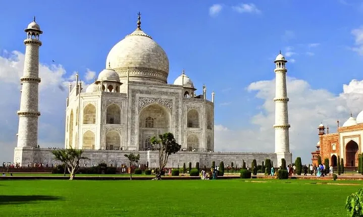 3-Days Delhi Agra and Jaipur Tour Package With Hotel