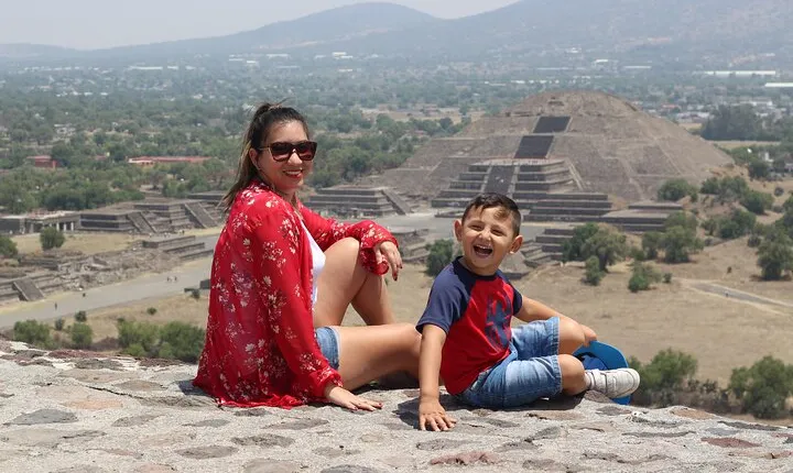 From cdmx: Teotihuacan and Basilica of Guadalupe all inclusive