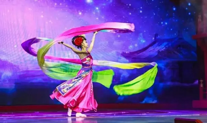 Best of Xi'an: Terracotta Warriors Tour with Best Dinner Show Banquet