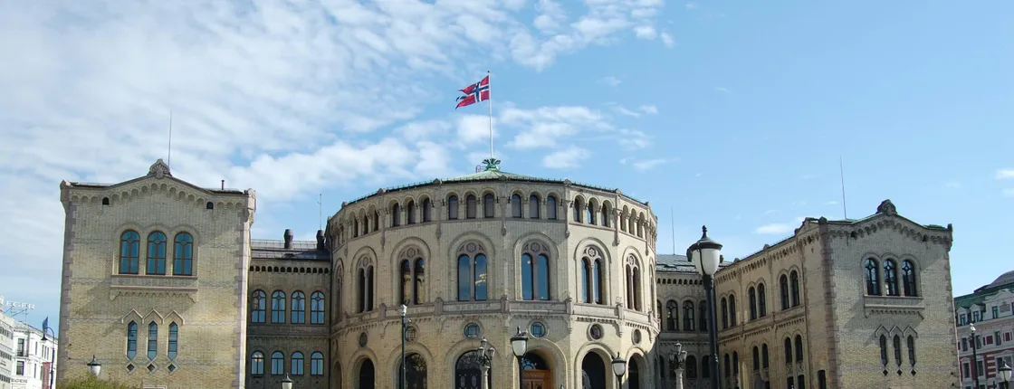 Solve the murder mystery by Stortinget