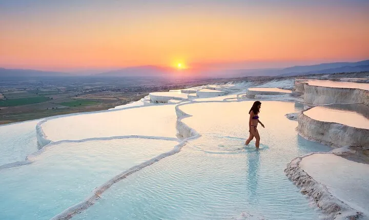 Full-Day Pamukkale-Hierapolis Tour From Antalya with Lunch