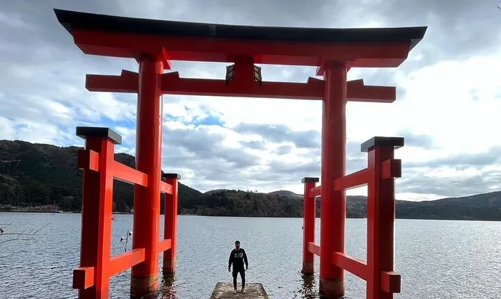 Mt Fuji and Hakone Private Day Tour with English Speaking Driver