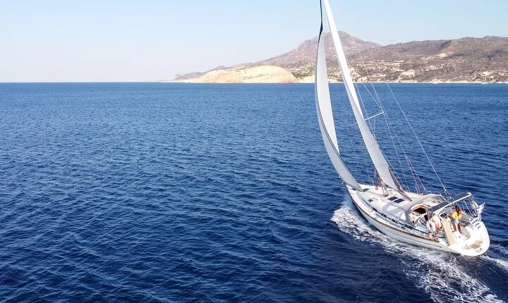 2-Day Private Sailing Tour around Milos, Kimolos and Polyaigos