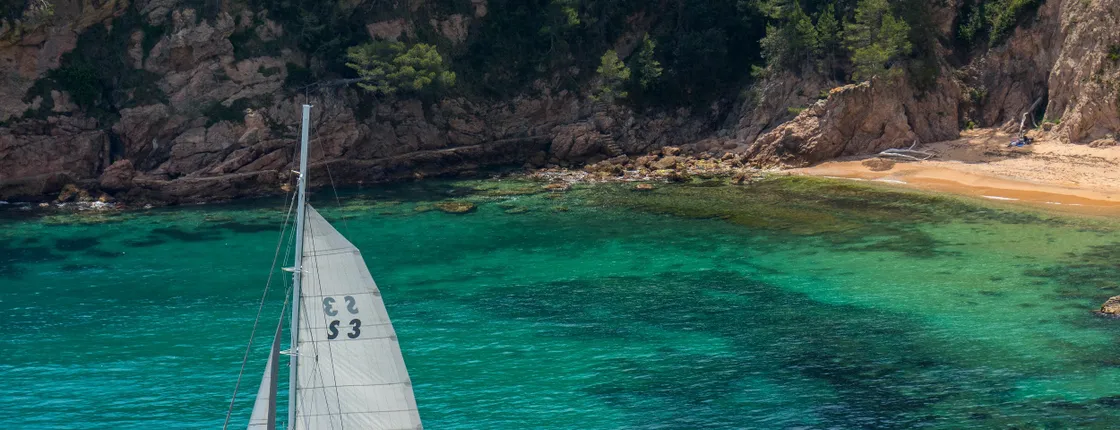 Costa Brava sailing experience