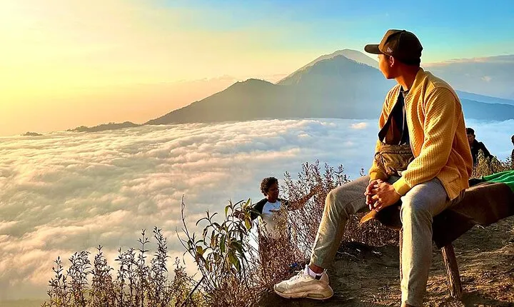 Mount Batur Sunrise Trekking and Hotspring