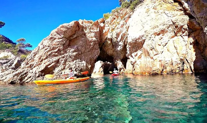 Kayak and trekking through the wonderful Costa Brava