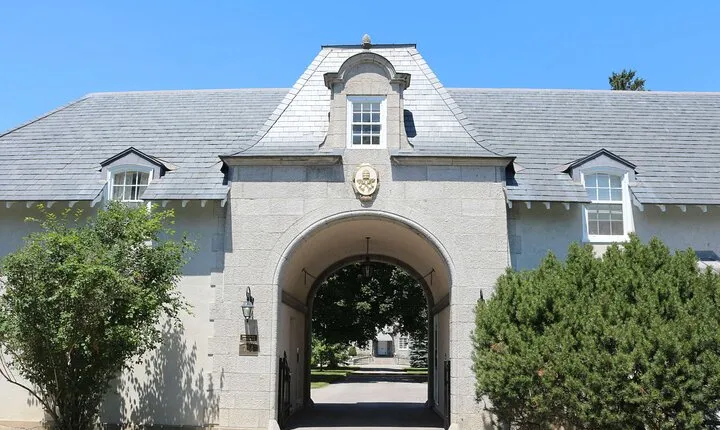 Rockcliffe Ottawa: Exploration Game and Tour