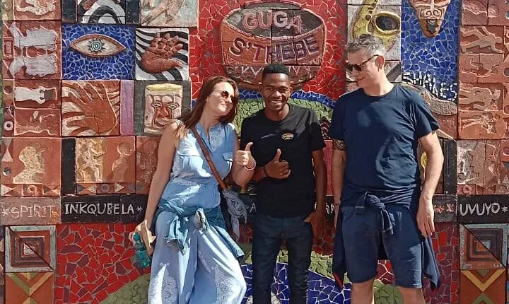 Discover Local Communities and Traditions in Cape Town