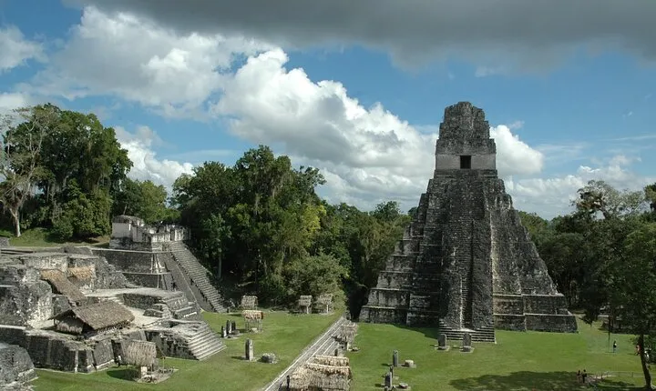 Tikal Maya Temple tour from San Ignacio with sit down lunch