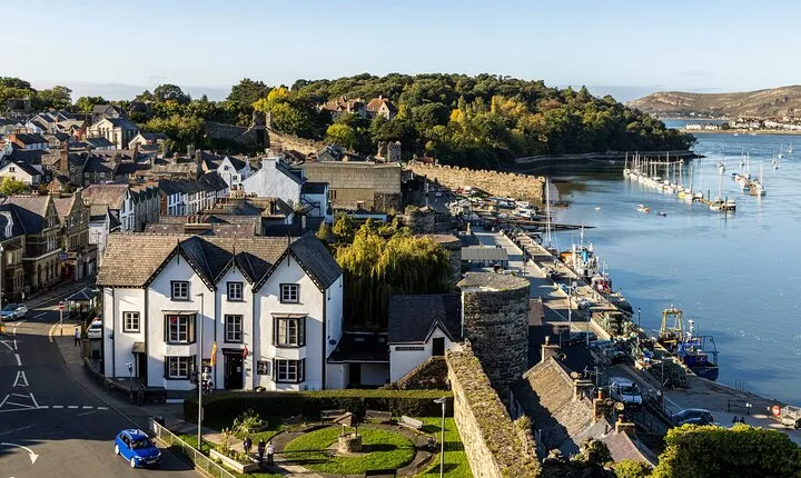 Private Culinary and Historical Tour in Conwy