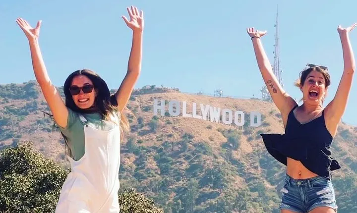 Hollywood to Beverly Hills Sightseeing Tour from Orange County