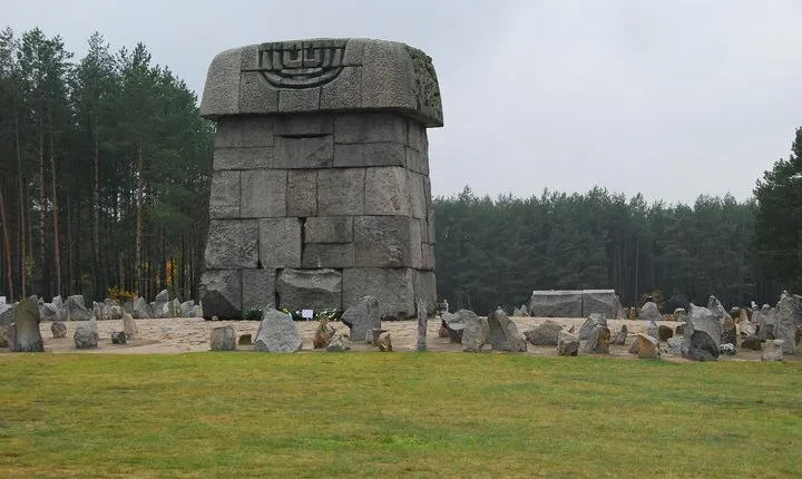 Treblinka - Tykocin - Lopuchowo Tour from Warsaw