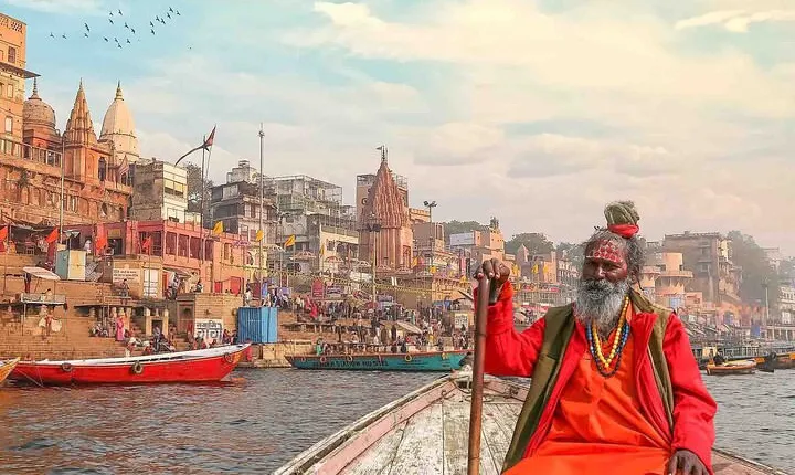 6 Days Golden Triangle Tour with Varanasi from Delhi