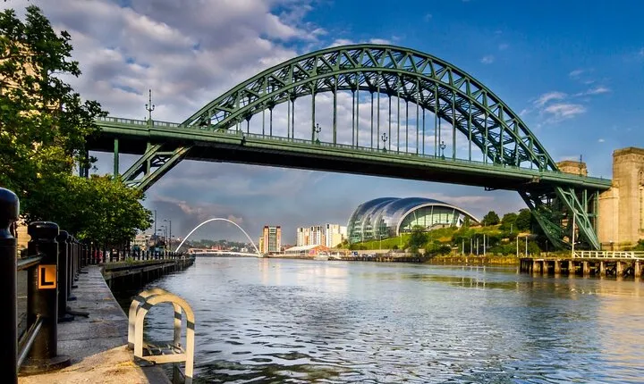 1.5 Hour Explore Newcastle Walking Tour
