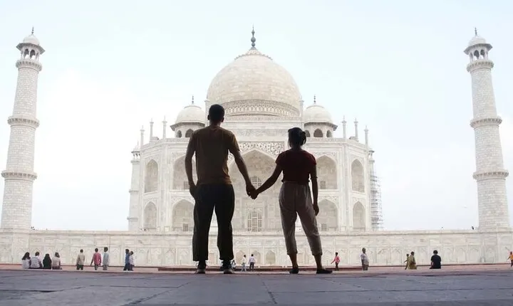 From Delhi: Sameday Taj Mahal Agra and Fatehpur Sikri Tour