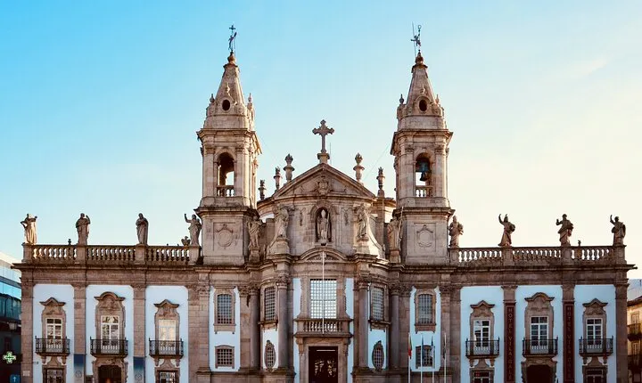 Private Tour from Porto to Braga and Guimares UNESCO