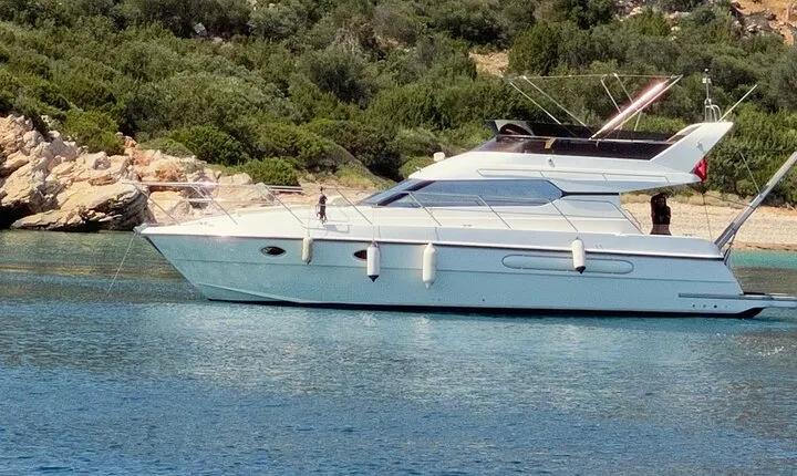 Private Motoryacht Cruise in Bodrum with Lunch