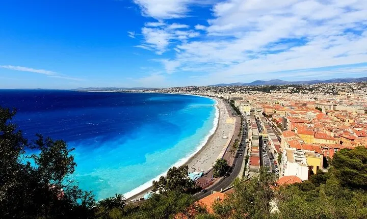 Provence and Riviera: 12 Hour Scenic Tour