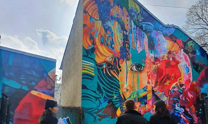 Alternative Bucharest: 2.5-3 Hours Walking tour (Small groups)