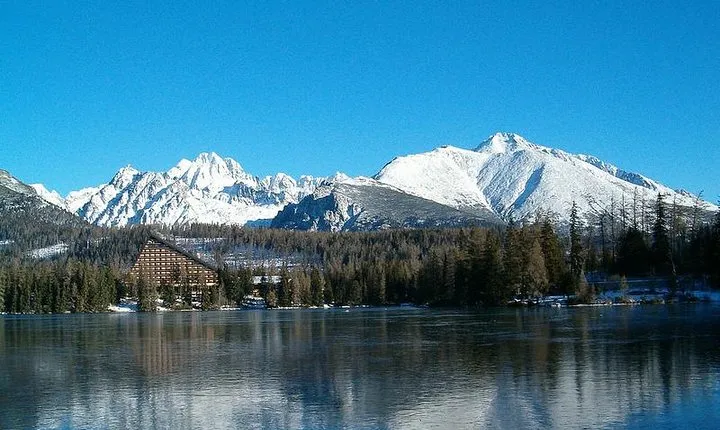 2-Day Highlights Tour of Slovakia from Bratislava Cicmany Vlkolinec High Tatras