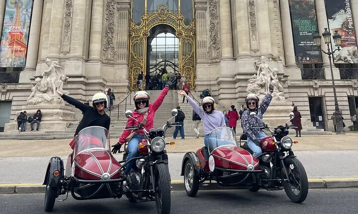 Custom Half-Day Paris Sidecar Experience