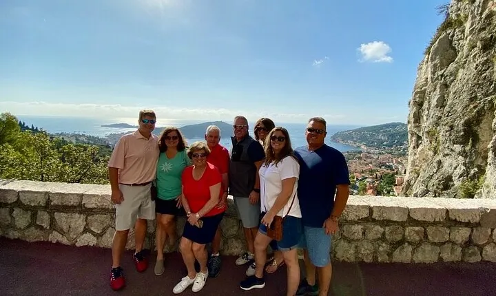 Private Full-Day Tour in a Luxury Minivan – Up to 8 Guests